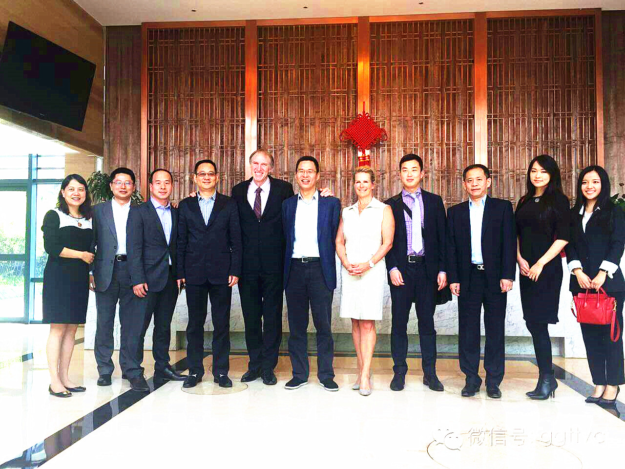 加拿大大陸銀行董事長兼首席運營官Scott 夫婦一行到訪硅谷天堂洽談戰(zhàn)略合作