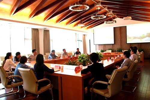 中國建設銀行總行投資托管業務部領導一行到訪天堂硅谷